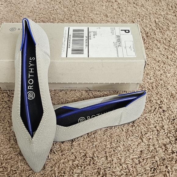 Rothy's Shoes - Rothy's Pointed Flats in Light Gray/off white with Blue Trim NWT